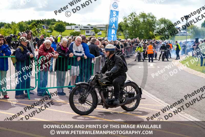 Vintage motorcycle club;eventdigitalimages;no limits trackdays;peter wileman photography;vintage motocycles;vmcc banbury run photographs